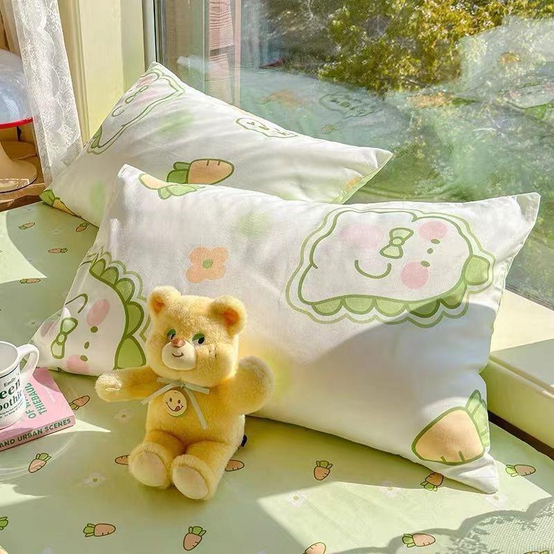 Portable Hotel Bedding Set: Disposable Bed Sheets, Duvet Covers, Pillowcases - Perfect for Travel and Business Trips, Compressed for Convenience