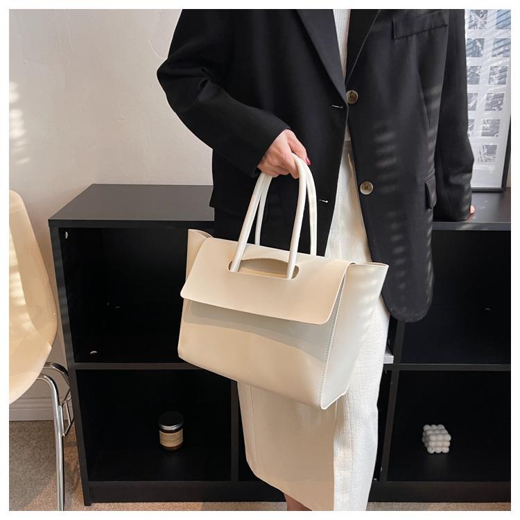 Women Casual Commuting Bag Large Capacity PU Leather Vintage Shoulder Bag Solid Color Fashion Tote Handbag Retro Messenger Bag