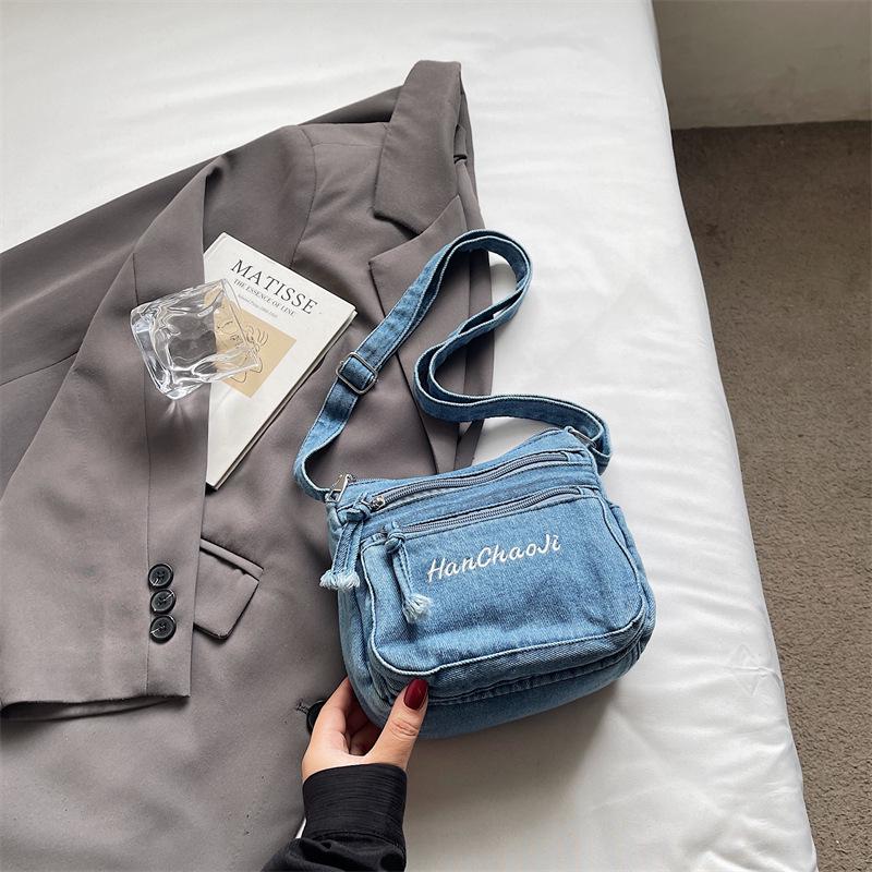 Retro Minimalistische Mehrfachtaschen Bestickte Denim Umhängetasche (2025)