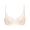 Бюстгальтер с косточками Triumph Amourette 300