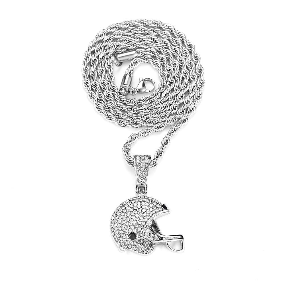 

Роскошный кулон в виде шлема для регби со стразами - Креативные хип-хоп украшения