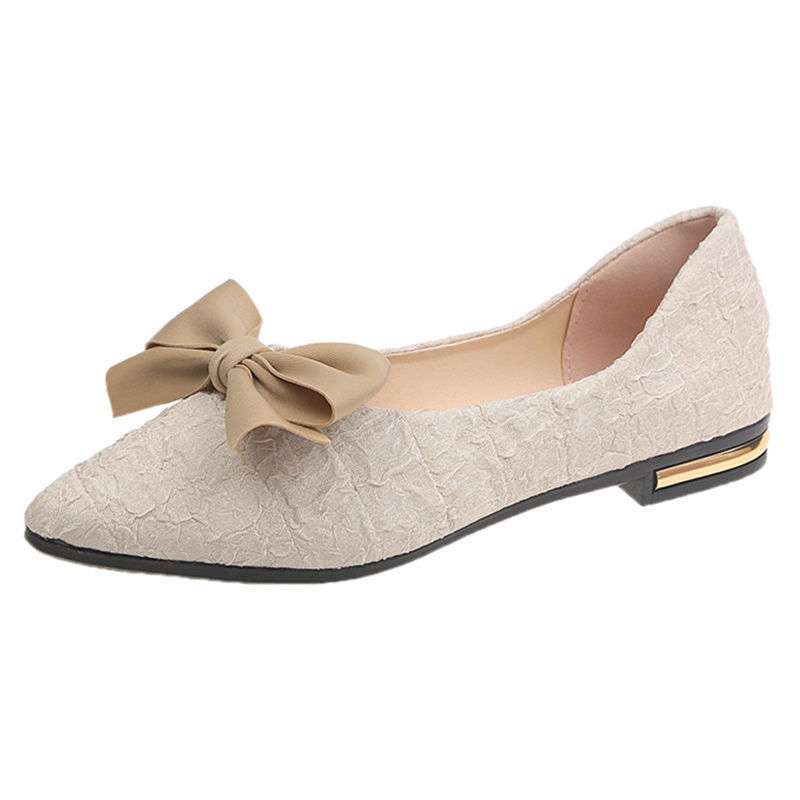 Single shoe girl 2025 spring and summer new Korean version versatile pointed head shallow mouth flat shoes fairy style gentle low heel Doudou shoes
