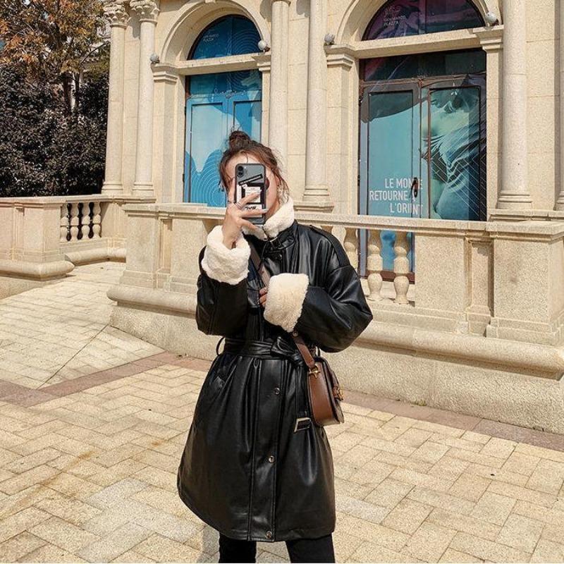 Wintermode Coole Lederjacke Lady Mittellange lockere Baumwolljacke Plus Baumwolle Dickere Motorrad PU-Lederjacke Hübsche Jacke WarmParka Mantel