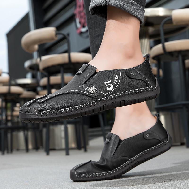 2025 Autumn Handmade Men's Large Size Casual Leather Slip-on Moccasins