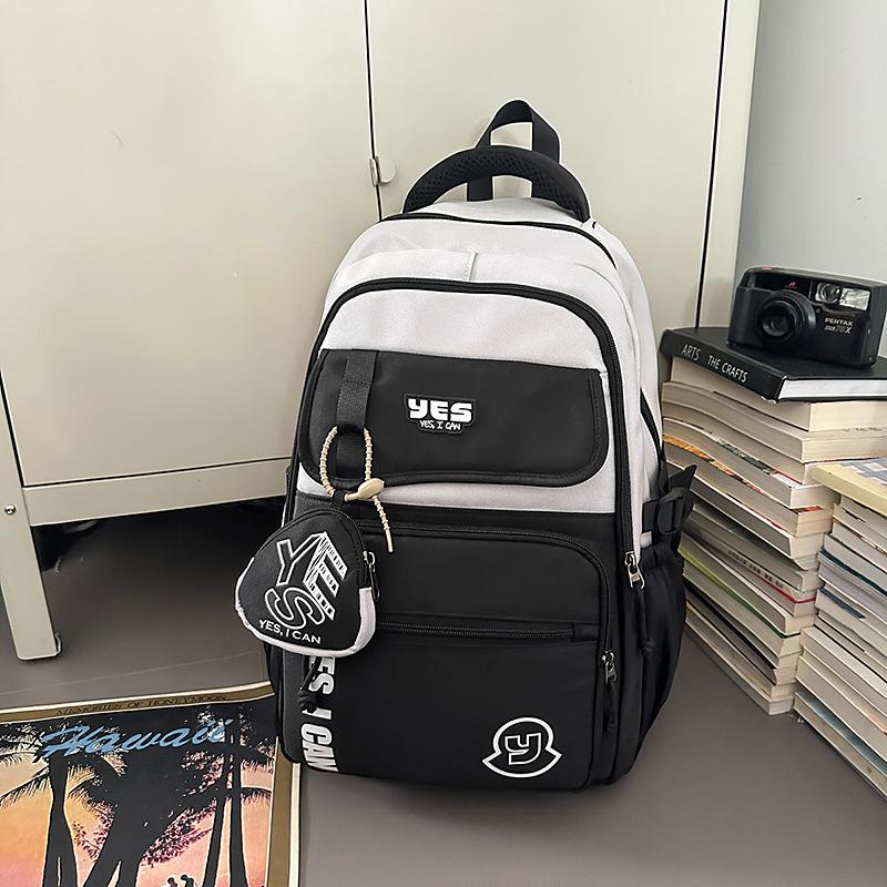 

Korean Style Trendy Lightweight Travel Backpack - Large Capacity, Cool Design for Couples