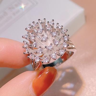 South Koreas New Niche Design Lightweight Luxury Super Sparkling Zircon Cut Out Snowflake Ring Woman Simple All Matching Jewelry Woman