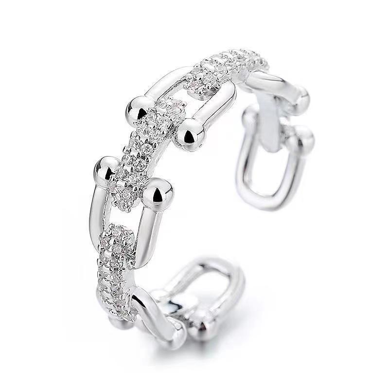 Elegant Zirconia Chain Link Ring for Women – Versatile, High-End Fashion Style
