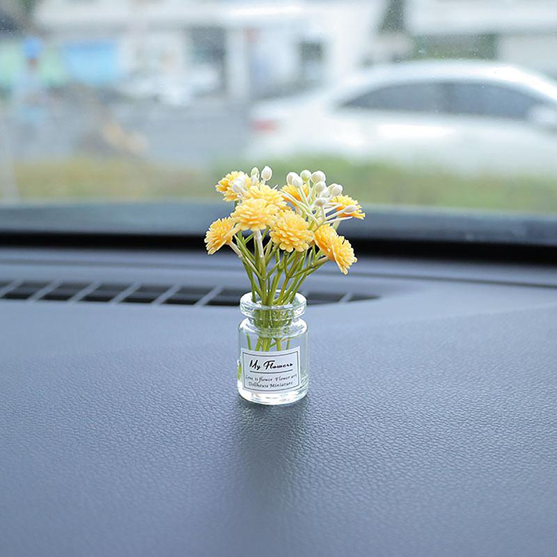 Creative Mini Simulation Sunflower Car Interior Center Console Decoration Crafts Cute Sweet Car Interior Accessories Gifts
