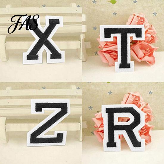 Parche termoadhesivo con motivo bordado de letras AZ para coser en la ropa