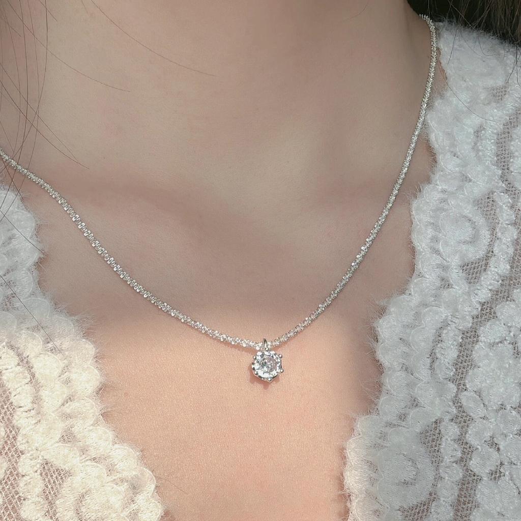 Shiny Zircon Pendant Necklace for Women, Light Luxury Niche Design Collarbone Chain Jewelry