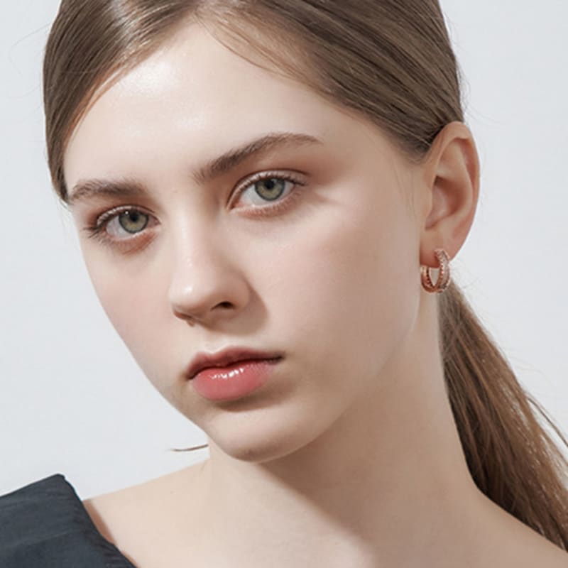 GEIGER Jewelry 14K GF Simple Square One-Touch Earrings GIGFEE009