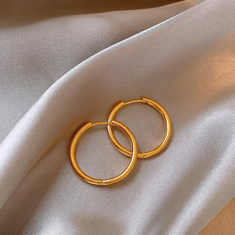 European and American simple love circle earrings fashionable versatile geometric ear buckles earrings earrings women