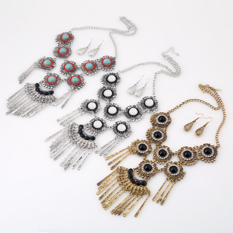 Ethnic Style Simulation Gemstone Decor Women Round Flower Necklace With Tassel For Boho Style Jewelry