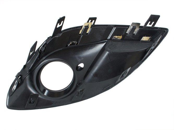 Opel Corsa D 11-14 MIT HALLOWEN Scheinwerfern Kühlergrill im vorderen Stoßfänger CHROM links