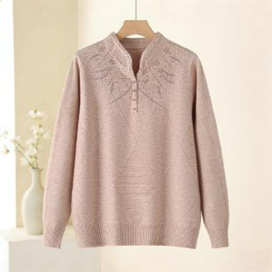 

Elegant Spring Knitwear 2026: Fashionable Thin Shirt for Middle-Aged Women 5XL бежевый