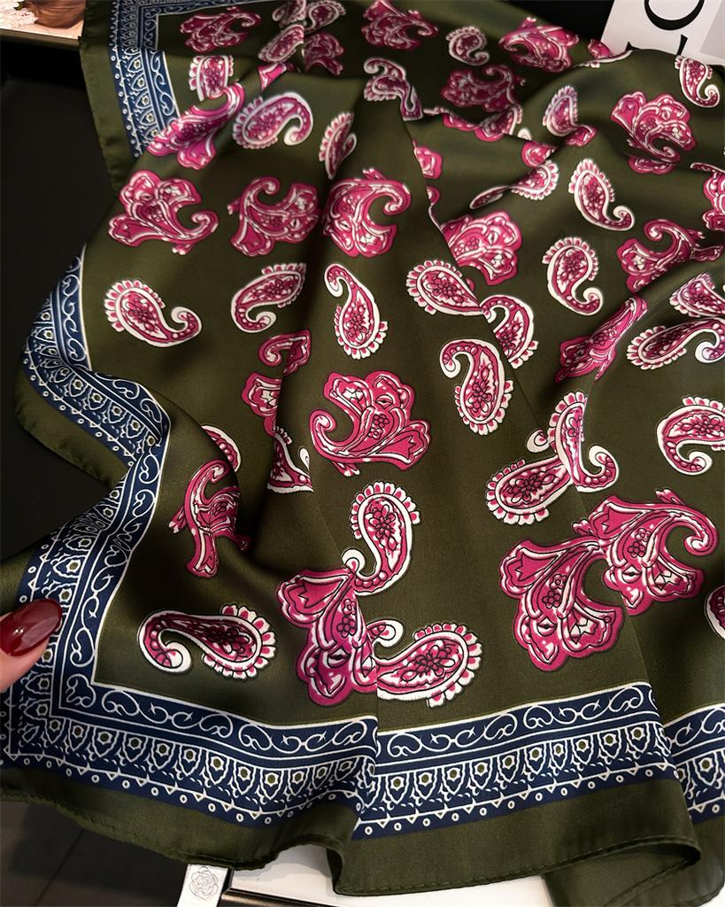 2025 New Paisley Print Square Scarf Soft Satin Bandana Vintage Windproof Head Wrap Shawl Imitation Silk Travel Beach Towel