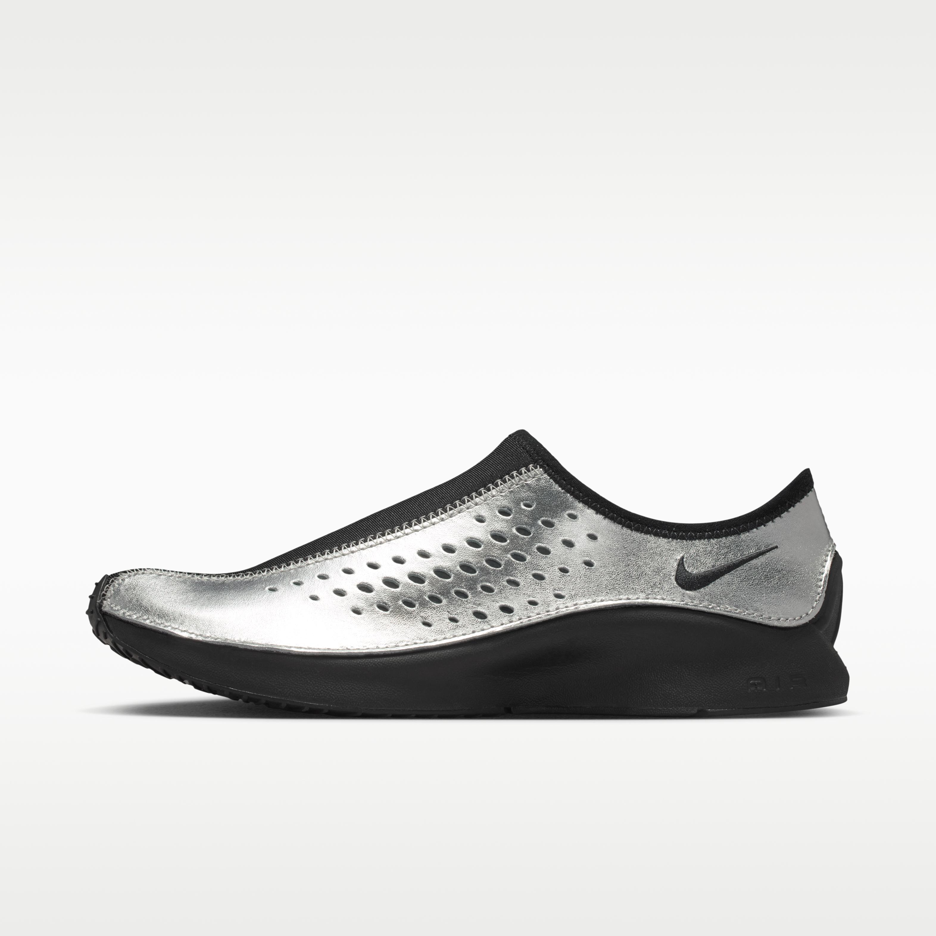 Nike Air Superfly Moc Metallic Silver Black (Women s) 36