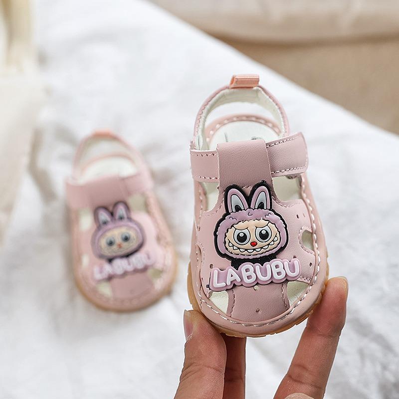 Baby Shoes 6-12 Months Girls' Soft Sole Walking Shoes Summer New Boys' Closed-toe Sandals Squeaky Shoes