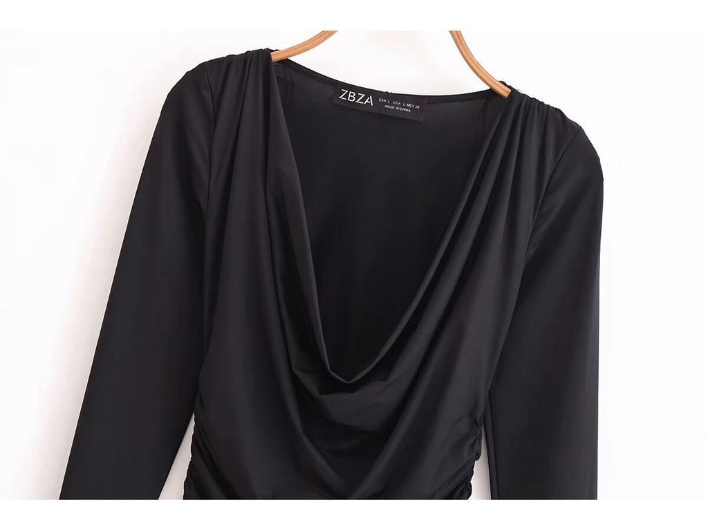 Autumn 2024 Women's European & American Style Versatile Pleated Long-Sleeve Drape Top