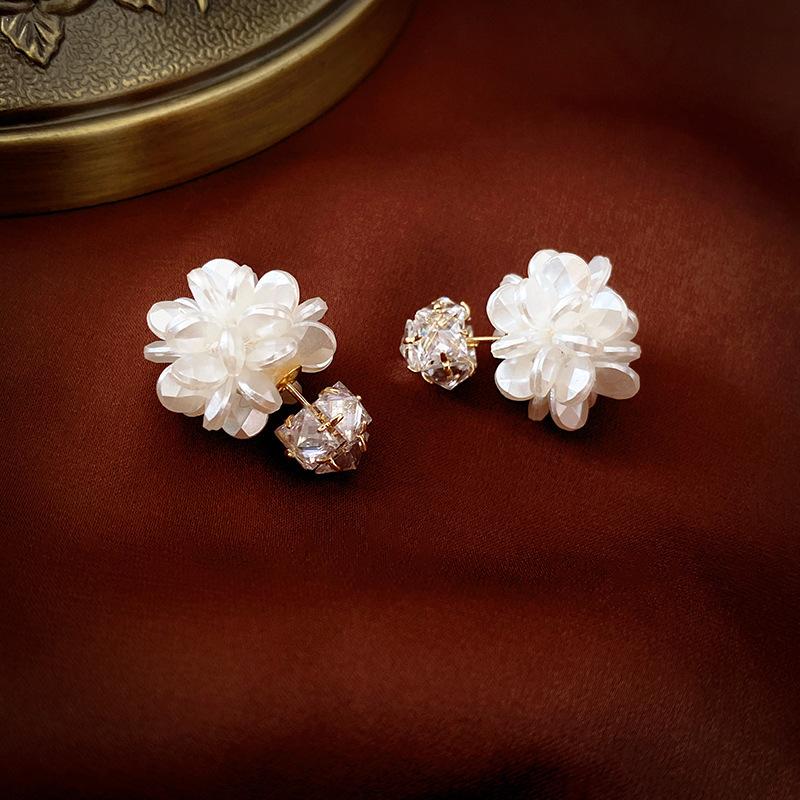 Silber Nadel Perle Blütenblatt Fransen Ohrringe Super Fee Süß High-End Ohrringe Gleiche Ohrringe Frauen