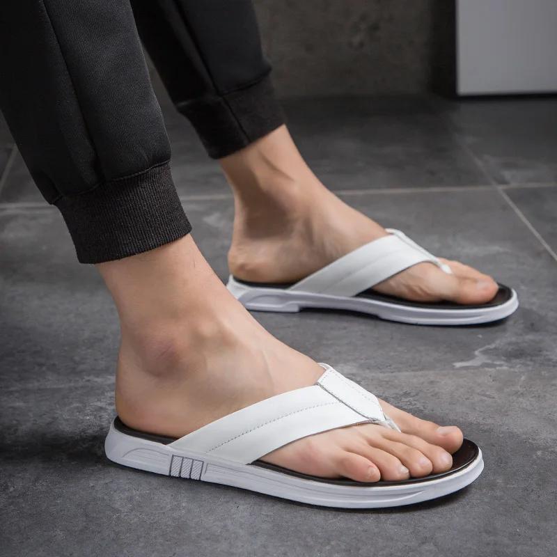 Fashion Men Genuine Leather Slippers Summer New Arrival Man Flip Flops Fashion Pinch Feet High Quality Male Beach Shoes Outdoor Footwear