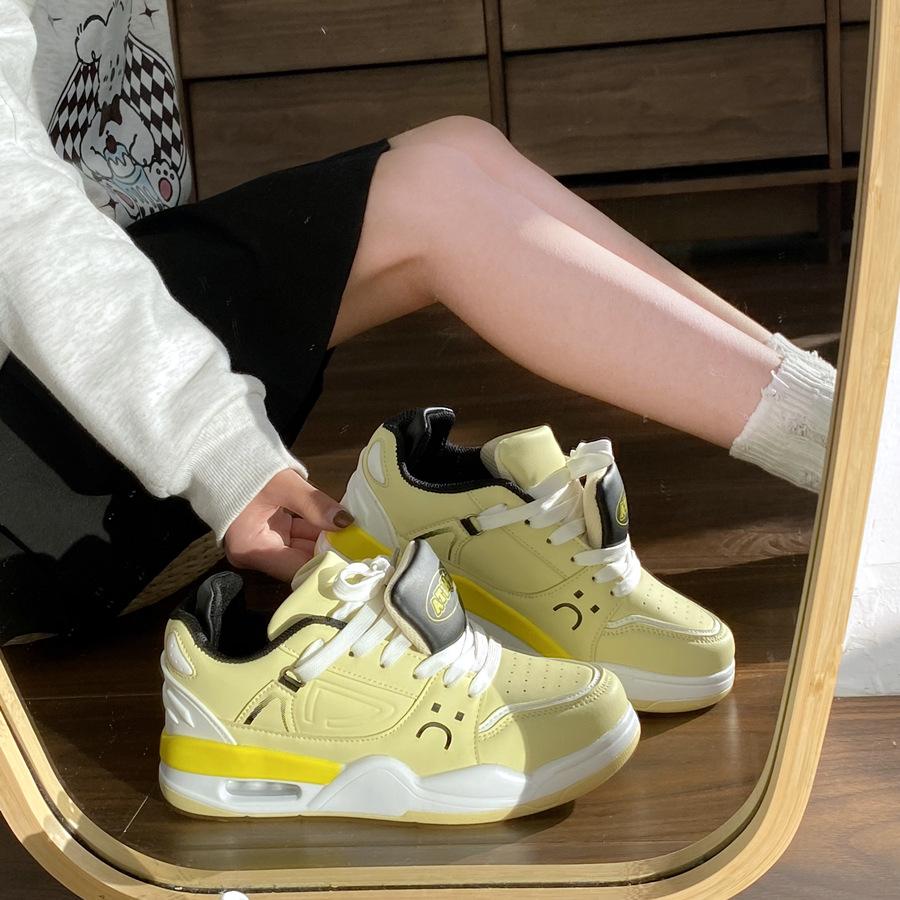 

Guochao platform air cushion board shoes ins tide 2025 new couple contrasting colors fashionable versatile casual skateboard shoes 35