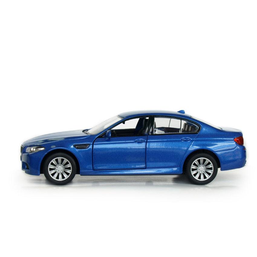 M5-Automodellspielzeug im Maßstab 1/36, Kinderspielzeugautomodell, Auto aus Metalldruckguss, Automodell aus Legierung, Simulationssammlung