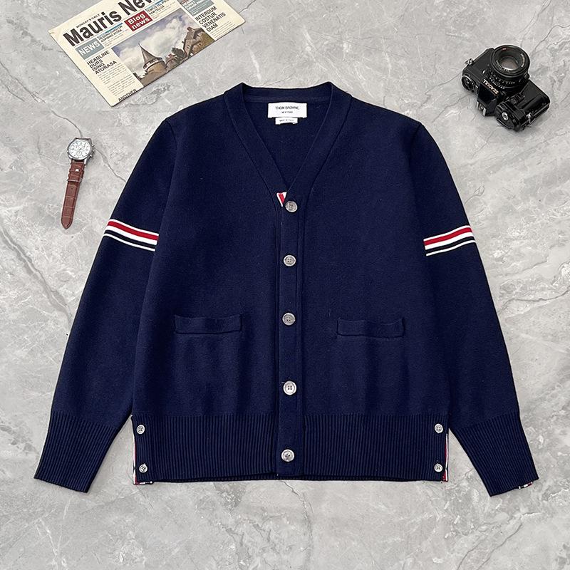 Унисекс Вязаный Кардиган с Двойным Рукавом и Цветными Полосами Мода ОсеньЗима 2025 Small темно-синий 6140₽