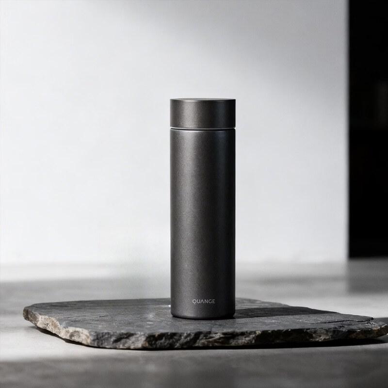 QUANGE Temperature Display Titanium Tea Thermos