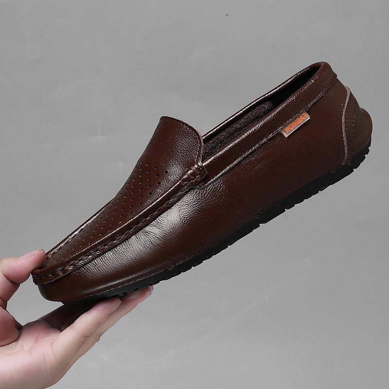 Broken Size Breathable Casual Leather Shoes Soft Leather Soft Sole Doudou Shoes Overfitting Lazy Shoes