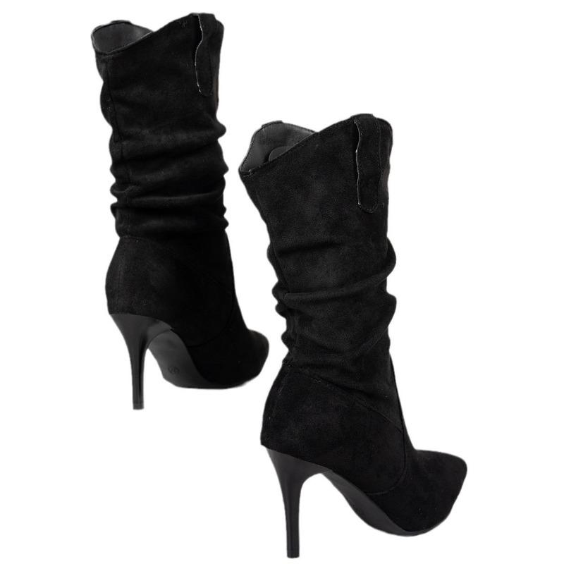 Mode 2024 Frühling und Herbst Neue modische einfache spitze vielseitige bequeme High Heels große nackte Stiefel Modestiefel für Frauen