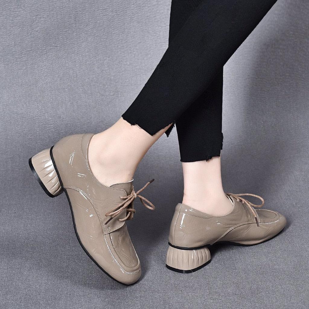 Women's single shoes round head lace-up flats spring new embossed cow patent leather low-heeled low-top shoes women's casual shoes