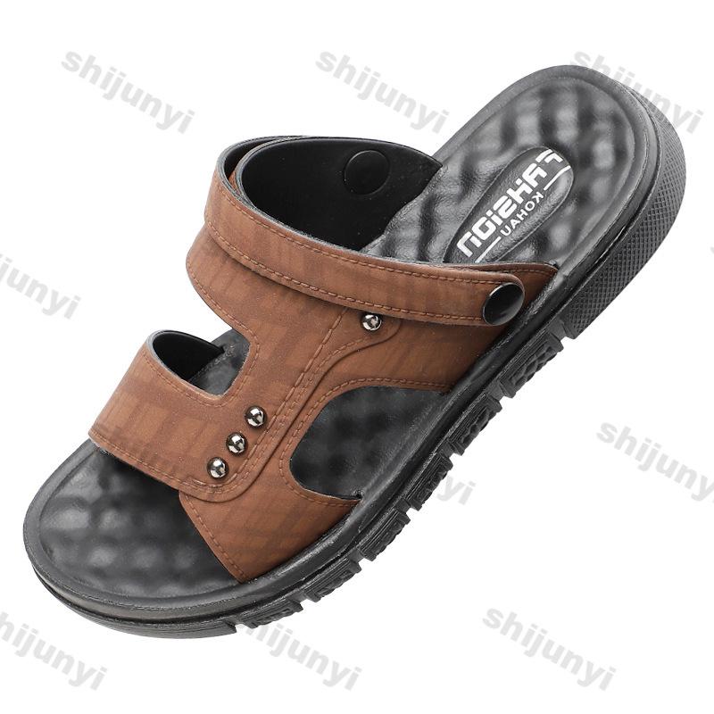 Fashion Men's Slip on Slippers 2025 Summer New Non Slip Soft Sole Casual Flat Shoes Fashion Breathable Comfortable Outdoor Beach Sandals