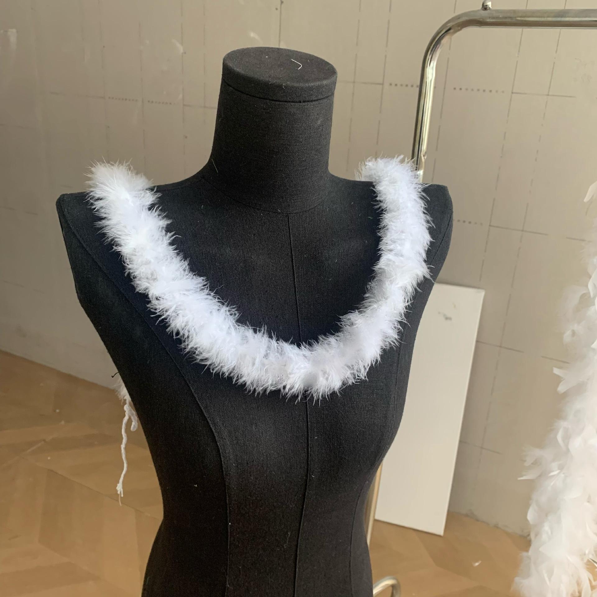 

White flat feather strips turkey top DIY performance costumes festival decoration crafts materials