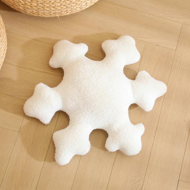 Cartoon Christmas Snowflake Throw Pillow Leather Shell Work In Progress Plush Toy Snowflake Doll Leather Shell Work In Progress Ragdoll Doll