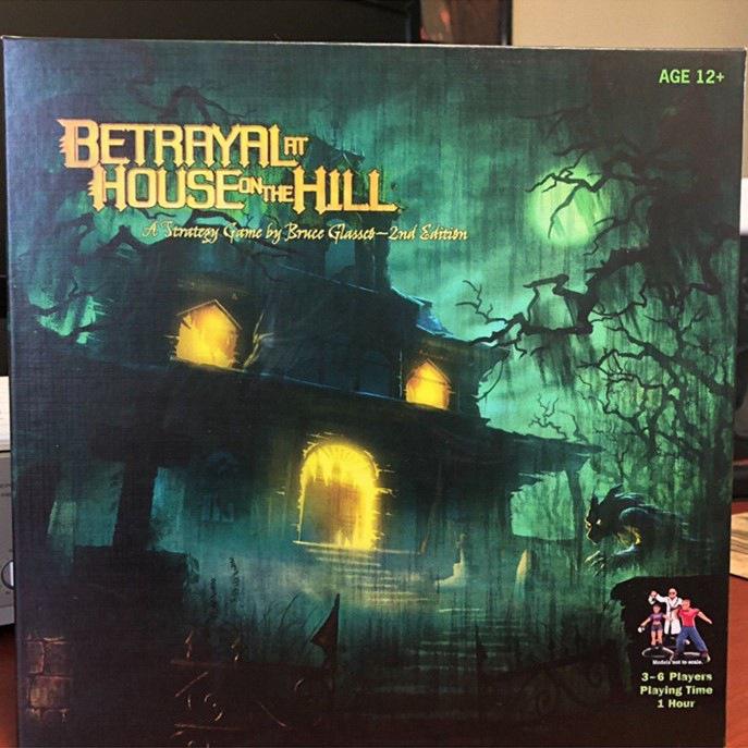 Betrayal at House on the Hill: English Horror Board Game