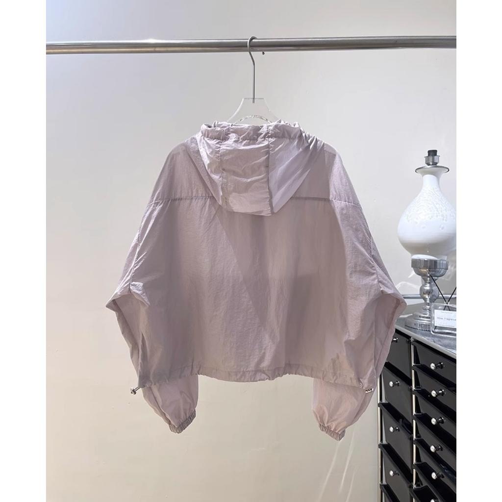 Damen Leichte Atmungsaktive Kapuzenjacke - Sommer Schutzgürtel mit Reißverschlusstasche, Lockerer H-förmiger Schnitt, Maschinenwaschbare Freizeit-Outdoorjacke