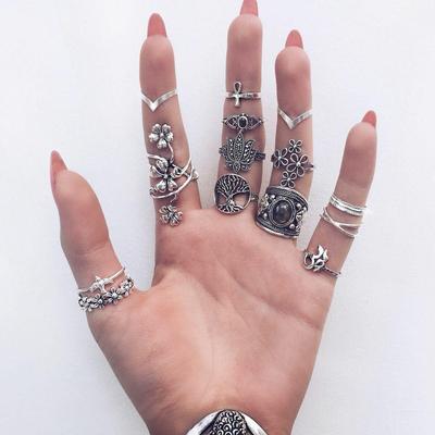 European and American Retro Ring Lotus Hollow Carved Black Gemstone Ring 14-piece Combination Set