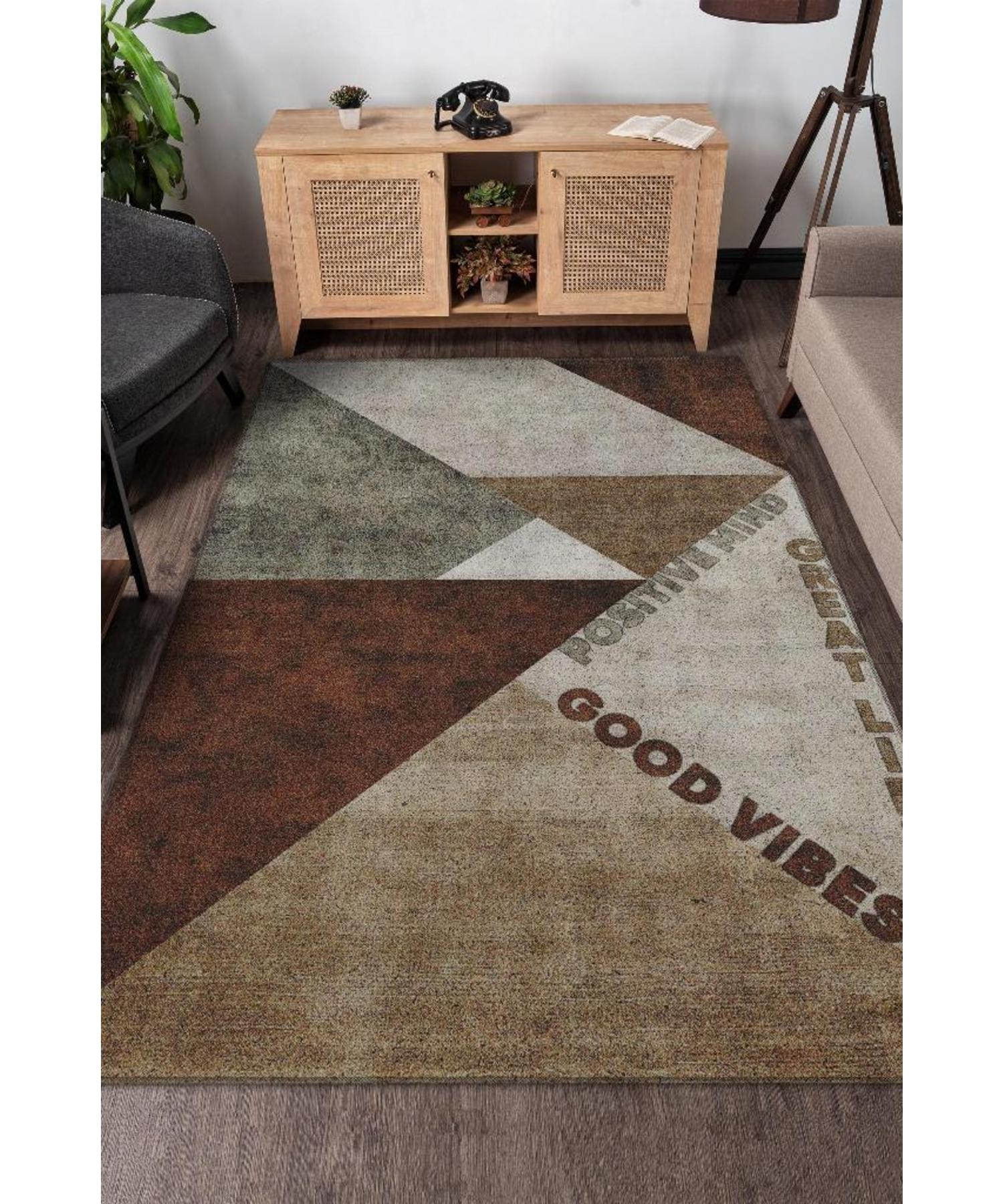 

Good Life Triangle Washable Non Slip Decorative Home Rug With Cotton Woven Base
