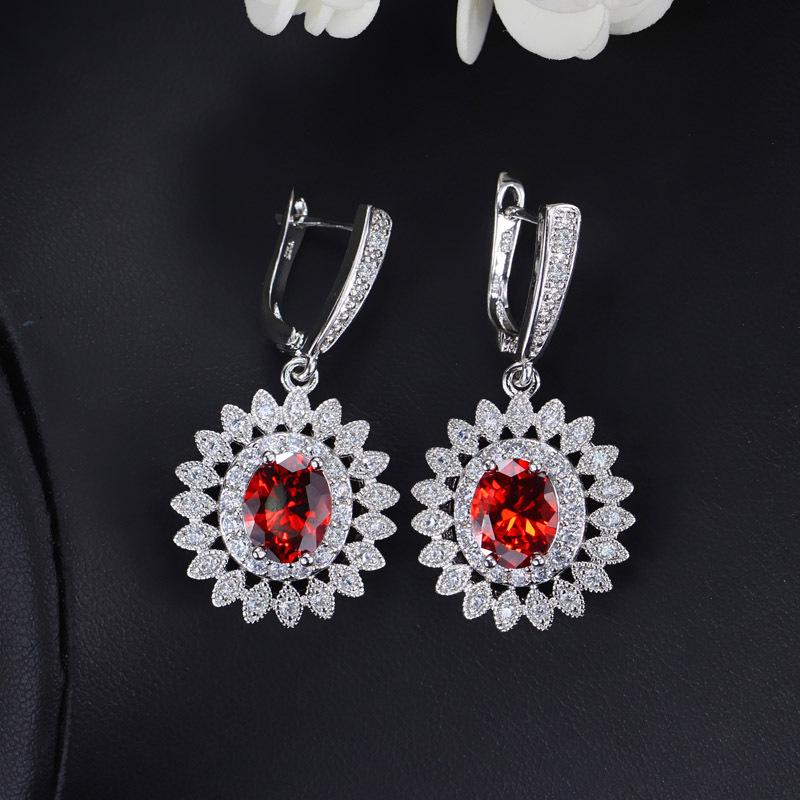 Маленькие свежие серьги, многоцветные на выбор, круглые серьги с цветком и легкой инкрустацией цирконами, ювелирные изделия красный