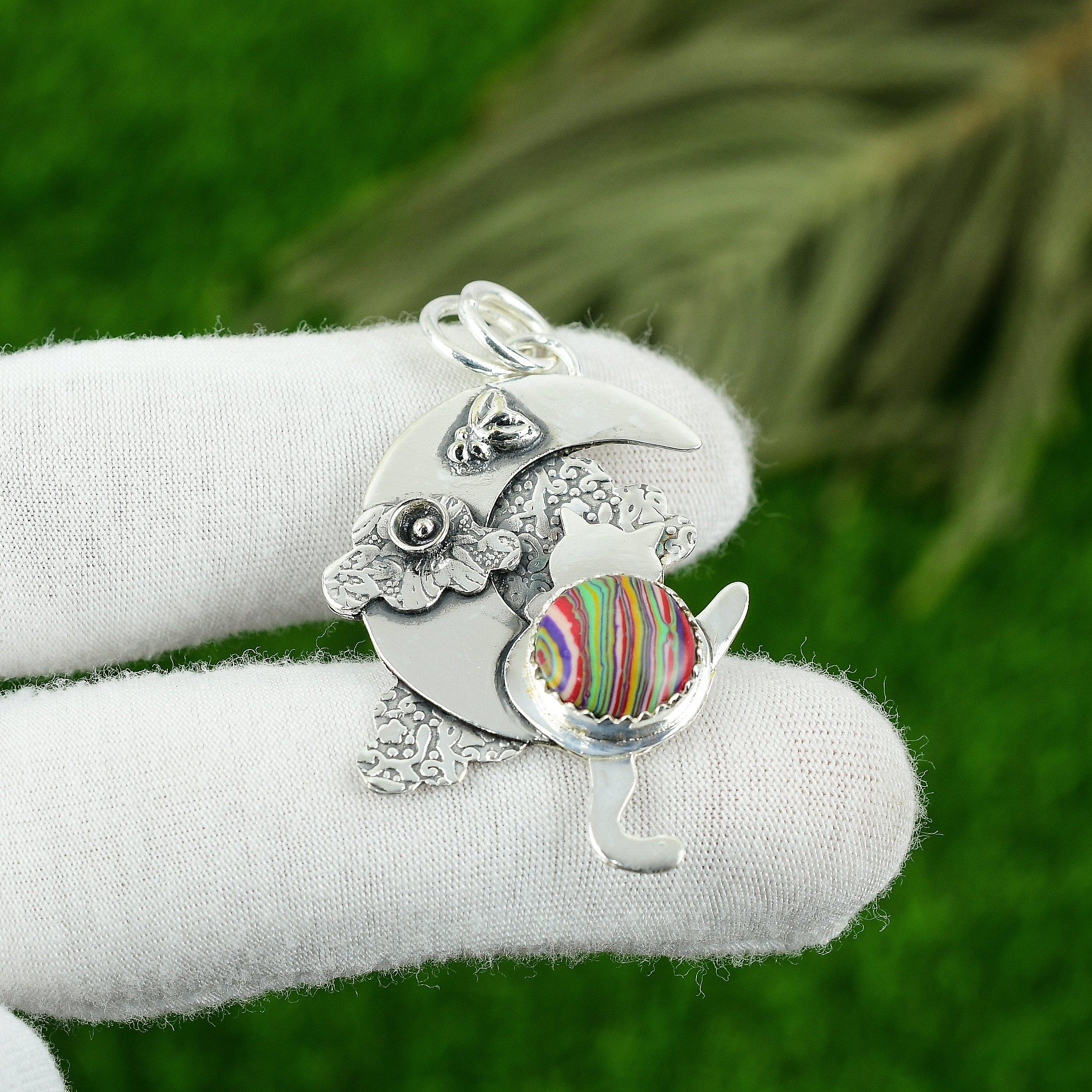 

Natural Rainbow Calsilica Sister Artisan Anniversary Pendant Jewelry 925 Silver