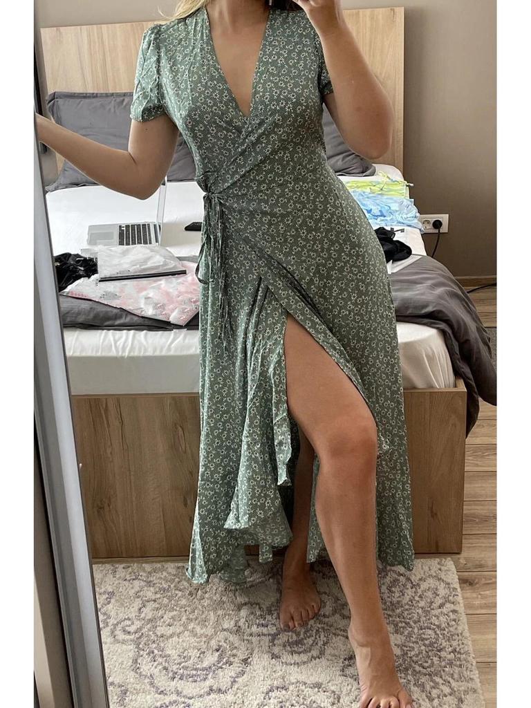 Bohemska sukienka kardiganowa z dekoltem w serek, wiązana, z krótkim rękawem