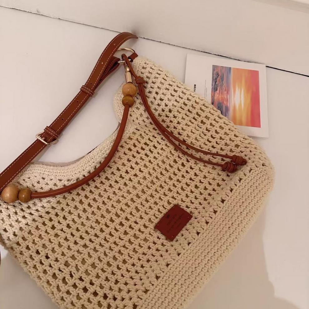 Women's Large Capacity Woven Tote Bag - Spring/Summer Vacation Style, Single Shoulder/Crossbody Straw Bag