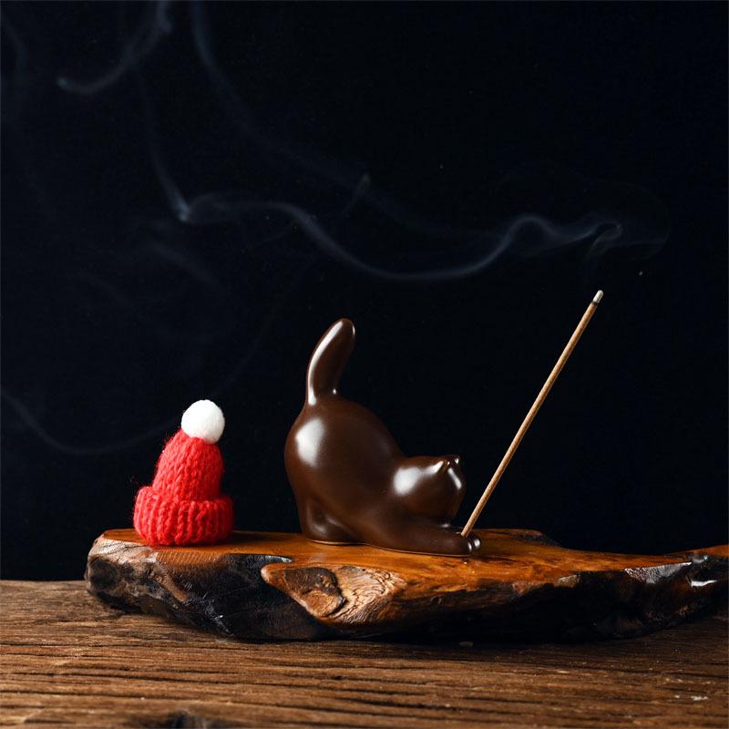 Zen-Style Cat Incense Holder: Ceramic Ornament for Home, Tea Table, Agarwood & Sandalwood Incense