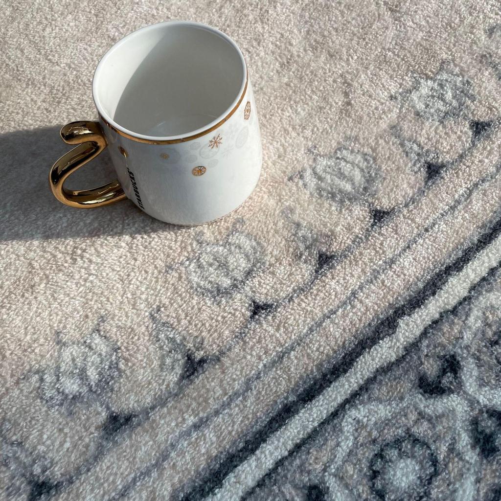 Luxuriöser Imitat-Kaschmir Teppich mit Rutschstopp für Wohnzimmer, Schlafzimmer oder Kaffeetisch