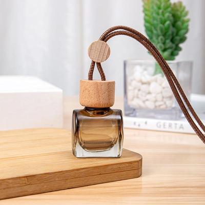 SN 1Pc New Car Essential Oil Diffuser Fragrance Air Freshener Scent Perfume Bottle Ornament Small Round Cap Empty Bottle Pendant