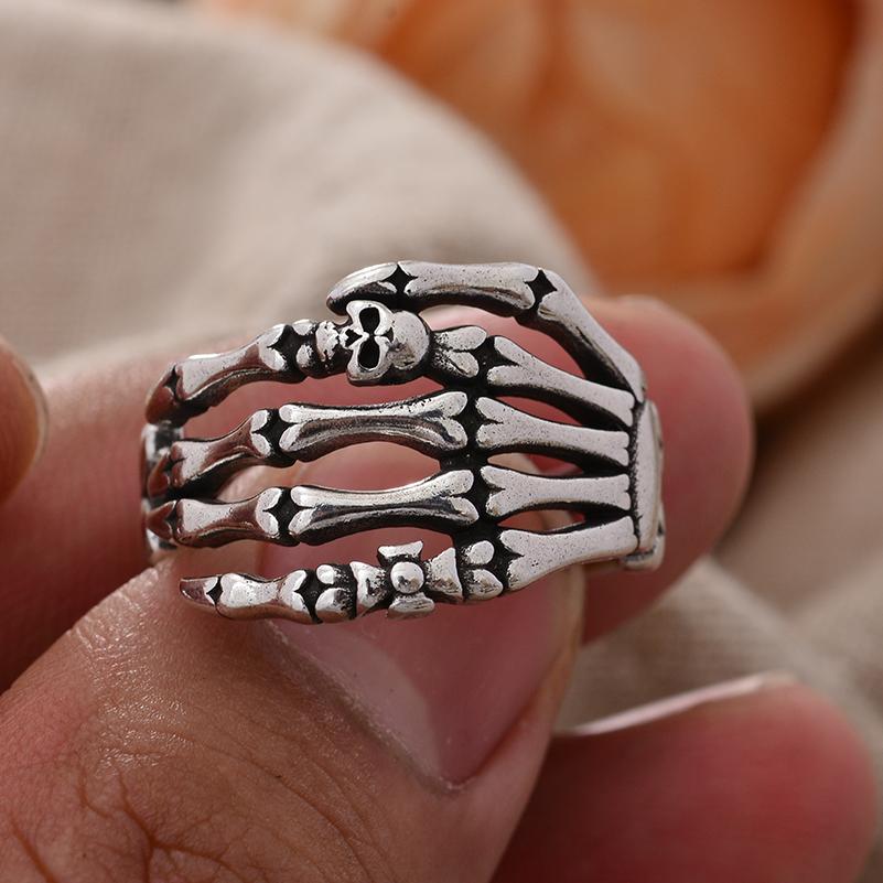 Exaggerated Personality Vintage Skull Head Ghost Claw Thai Silver Unisex Punk Rock Ring For Women Men Gifts No Fade
