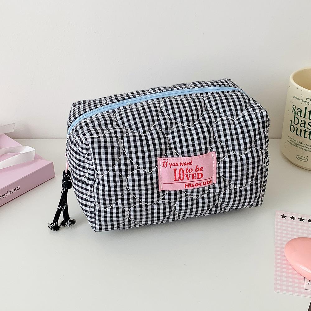 Portable Large Capacity Makeup Bag Multi-Purpose Zipper Cosmetic Organizer Quilted Pencil Pouch Students