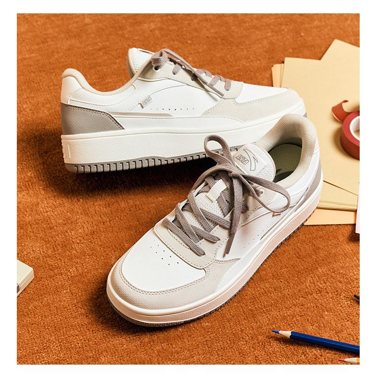 Anta Comfortable Trendy Wear-Resistant Slip-Resistant Shock-Absorbing Low-Top Sneakers Women sneakers White Gray 922448018-4