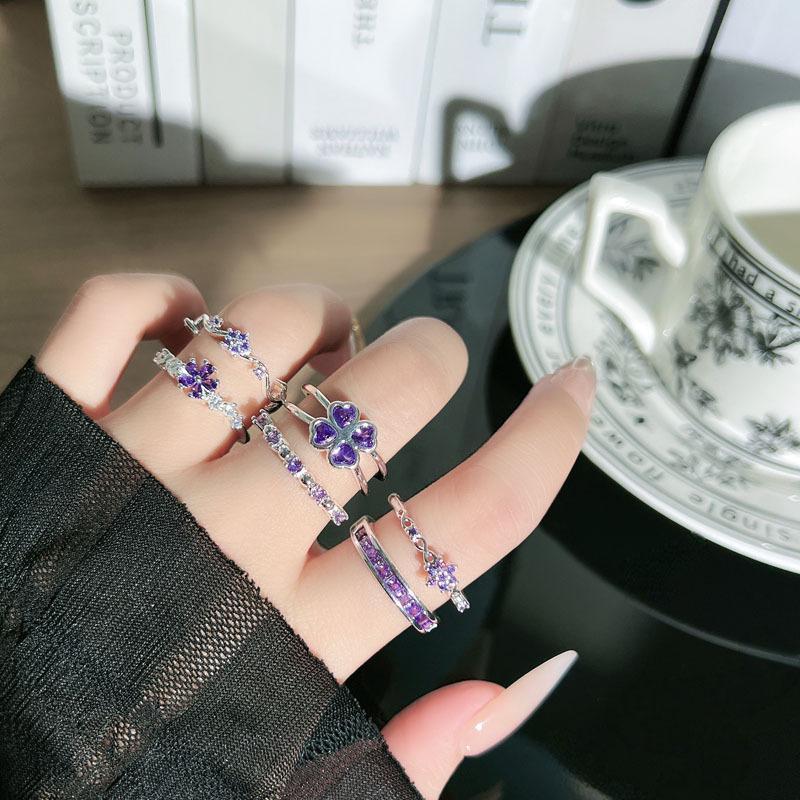 Korean-Style Purple Diamond Four-Leaf Clover Ring for Women - Elegant and Fashionable Index Finger Accessory